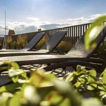 Alice * בודפשט